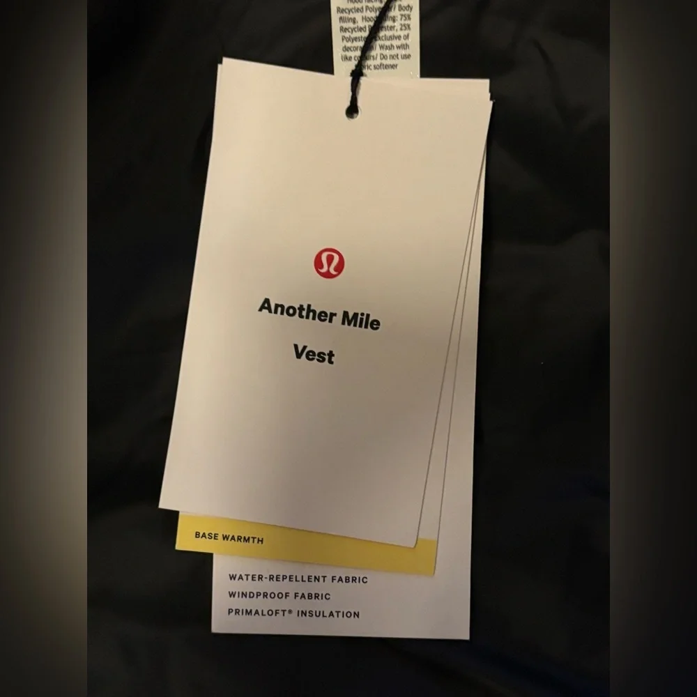 Brand New NWT LuluLemon Primaloft Black Another Mile Vest - Size 4